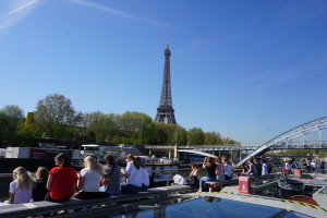 Bootsfahrt auf der Seine