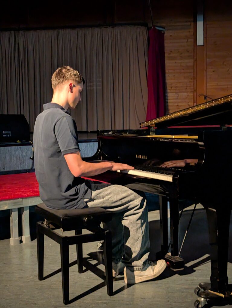 PXL_20260423_163354085 - Kopie